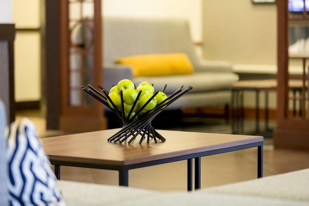 Hyatt Place Arboretum Austin